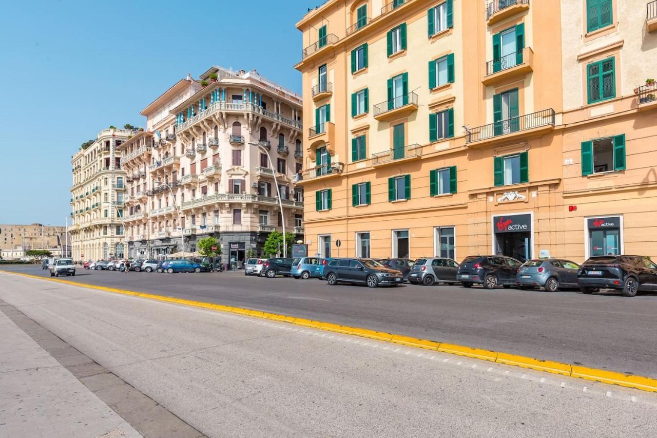 Вилла Santa Lucia Sea View Неаполь Экстерьер фото